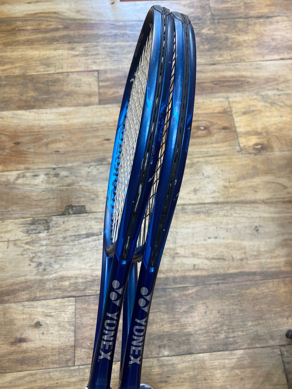Raquetas Yonex Ezone 98 usadas - Imagen 3