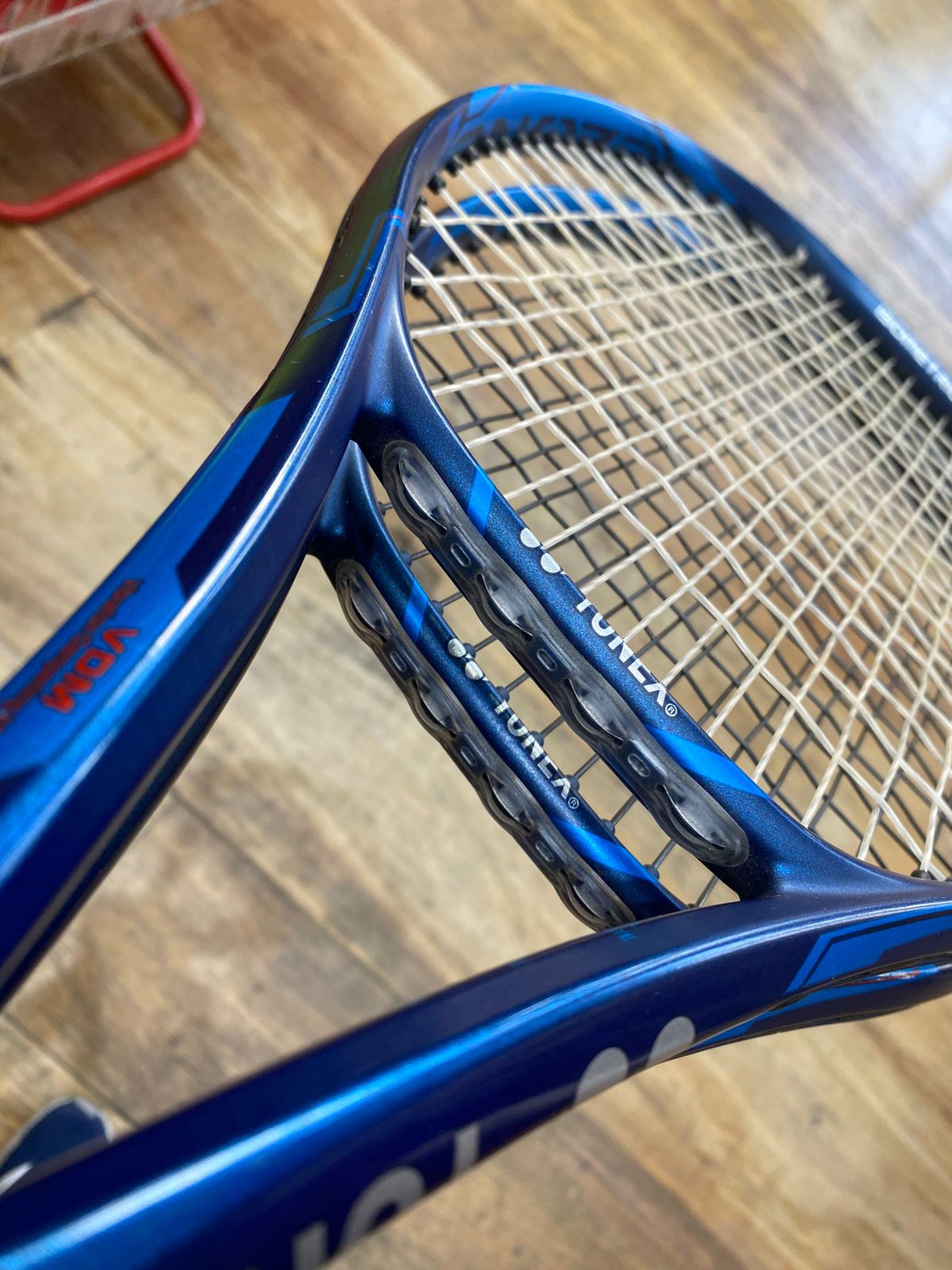 Raquetas Yonex Ezone 98 usadas - Imagen 5