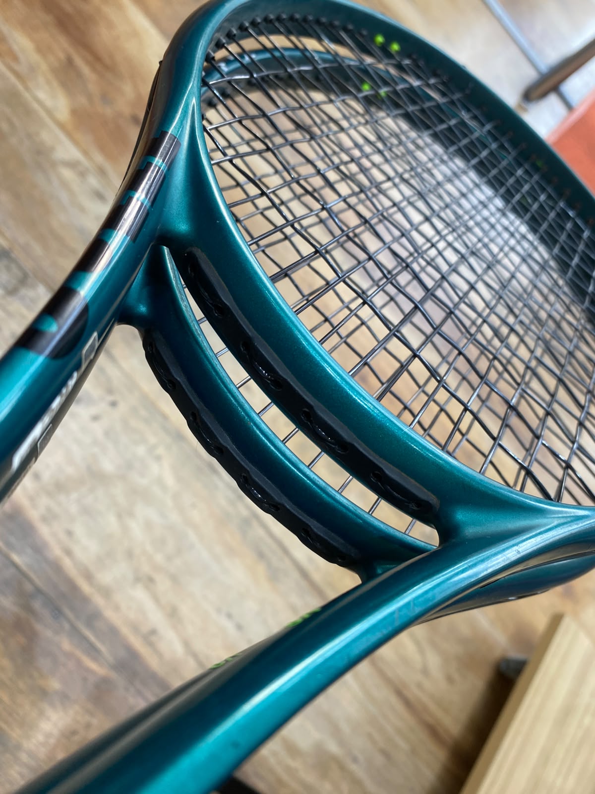 Raquetas Wilson Blade 100L V9 usadas - Imagen 5