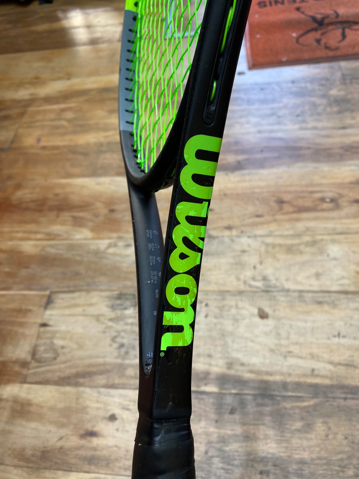 Raqueta Wilson Blade 104 V7 usada - Imagen 4