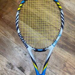 Raqueta Wilson Envy 100 usada